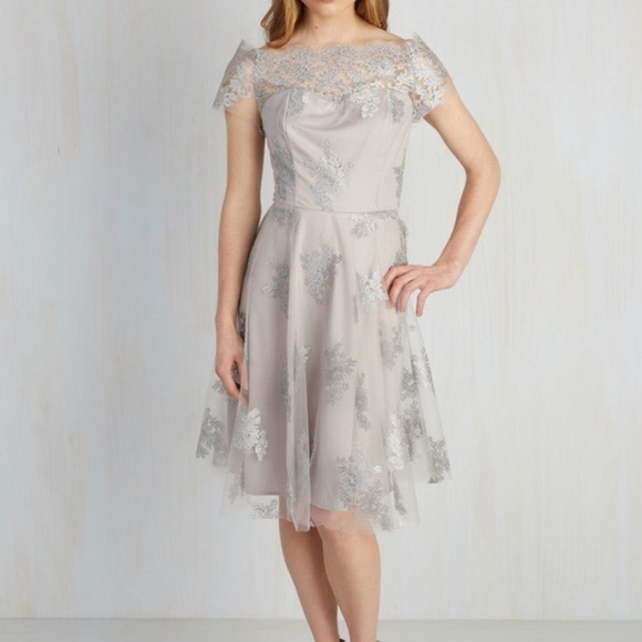 Modcloth "Gussied Up, Up, and Away" Dress Sz 0 NWT by Eva Franco - Picture 1 of 11